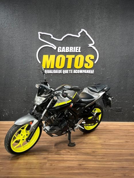 YAMAHA MT-03 300 ABS, Foto 4