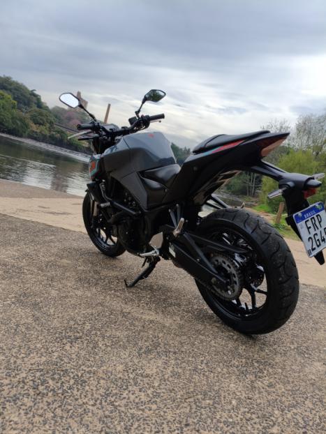 YAMAHA MT-03 300 ABS, Foto 4