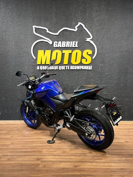 YAMAHA MT-03 300 ABS, Foto 6