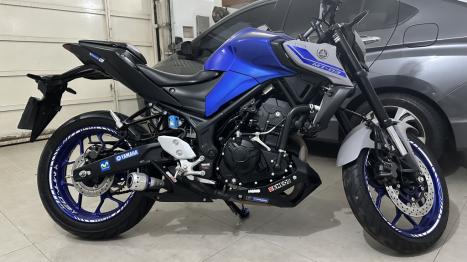 YAMAHA MT-03 300 ABS, Foto 6
