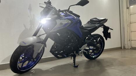YAMAHA MT-03 300 ABS, Foto 8