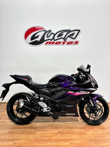 YAMAHA MT-03 300 ABS, Foto 1
