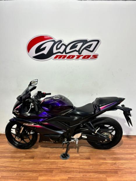 YAMAHA MT-03 300 ABS, Foto 2