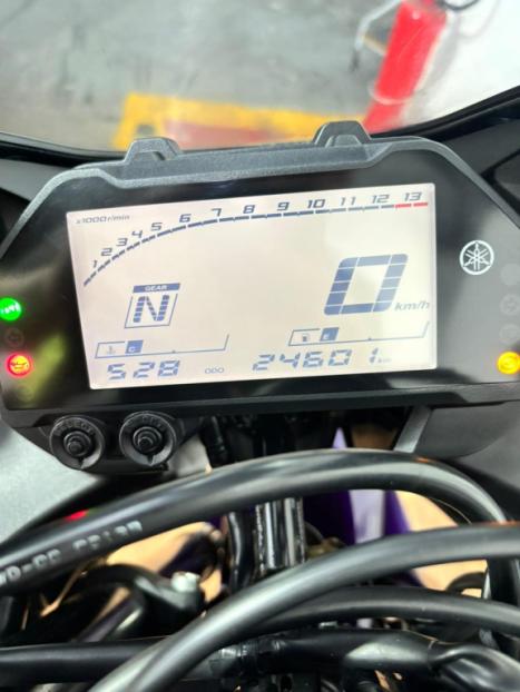 YAMAHA MT-03 300 ABS, Foto 5