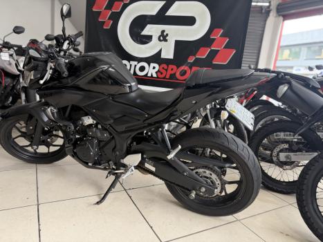 YAMAHA MT-03 300 ABS, Foto 6
