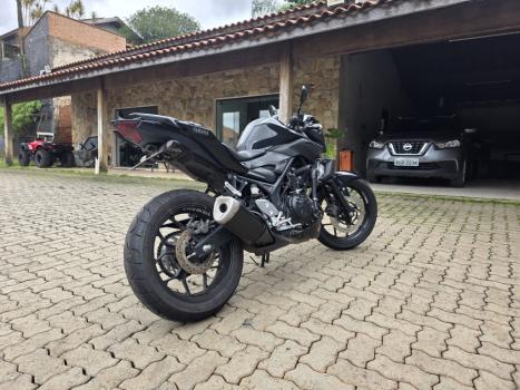 YAMAHA MT-03 300 ABS, Foto 4