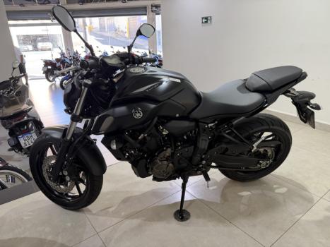 YAMAHA MT-07 700 , Foto 6