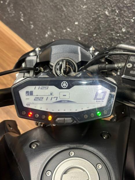 YAMAHA MT-07 700 ABS, Foto 7 YAMAHA MT-07 700 ABS, Foto 7