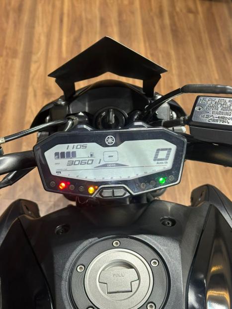 YAMAHA MT-07 700 ABS, Foto 7