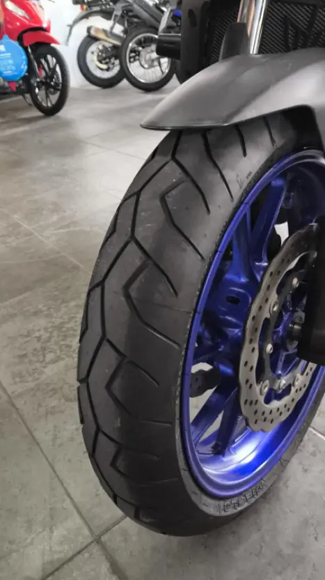 YAMAHA MT-07 700 ABS, Foto 7