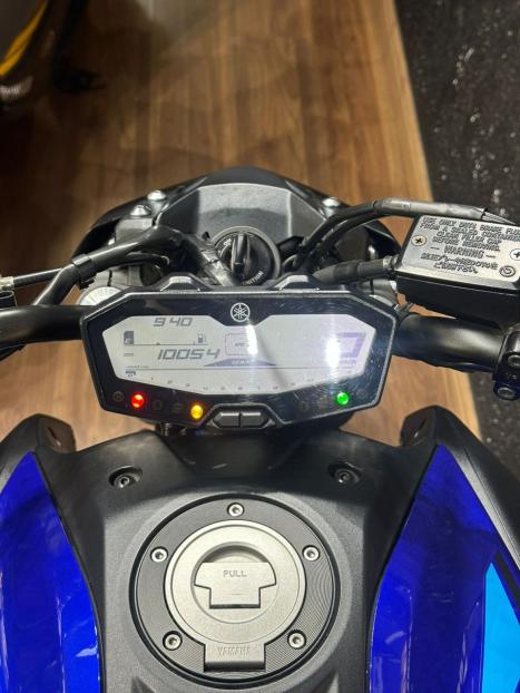 YAMAHA MT-07 700 ABS, Foto 7