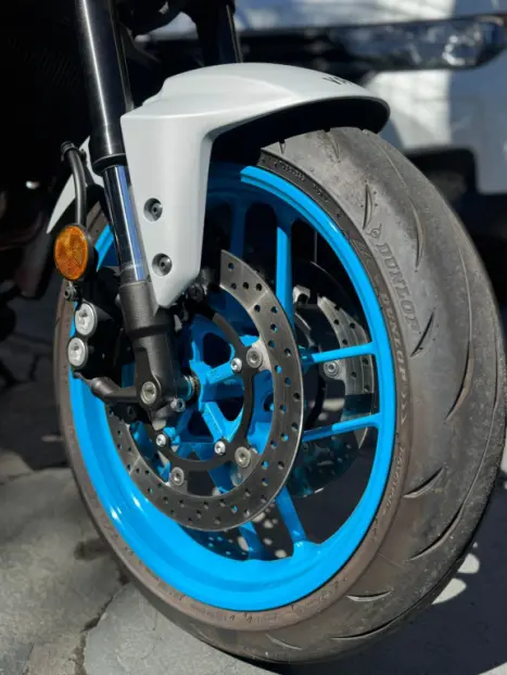 YAMAHA MT-07 700 ABS, Foto 5