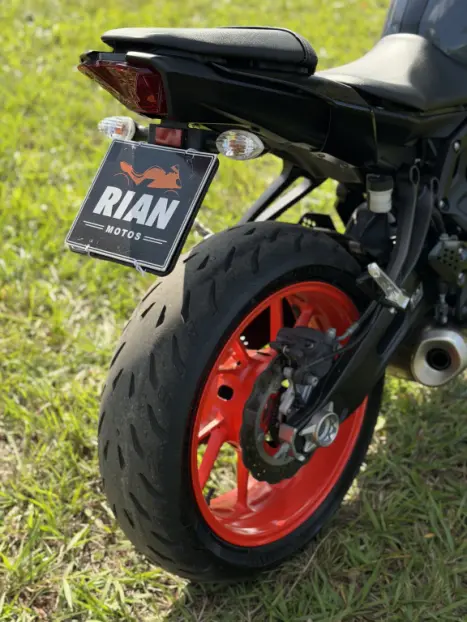 YAMAHA MT-07 700 ABS, Foto 17