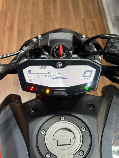 YAMAHA MT-07 700 ABS, Foto 7