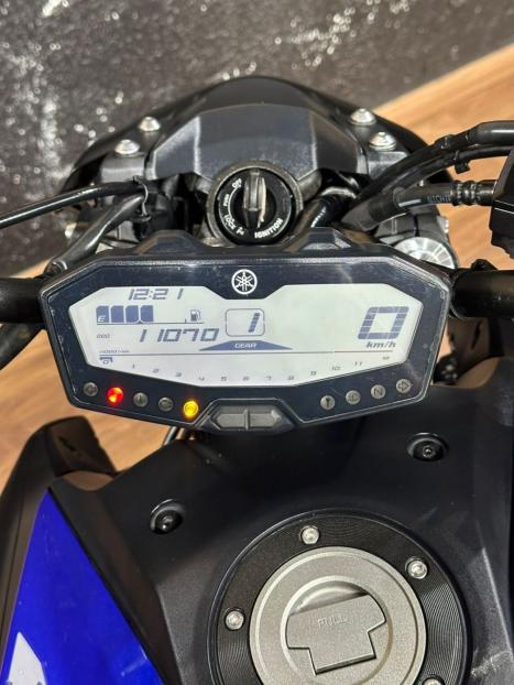 YAMAHA MT-07 700 ABS, Foto 7