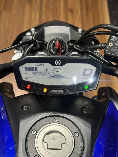 YAMAHA MT-07 700 ABS, Foto 7