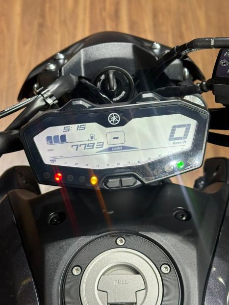 YAMAHA MT-07 700 ABS, Foto 7