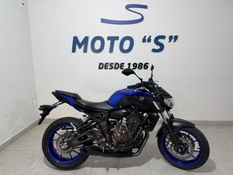 YAMAHA MT-07 700 ABS, Foto 1