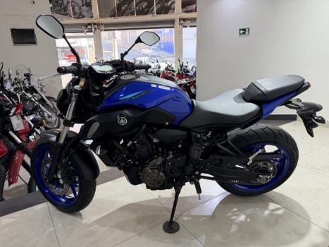 YAMAHA MT-07 700 ABS, Foto 5