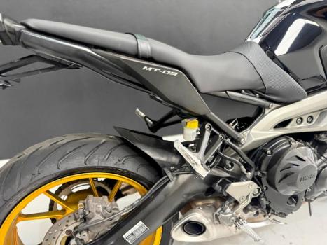 YAMAHA MT-09 850 , Foto 6