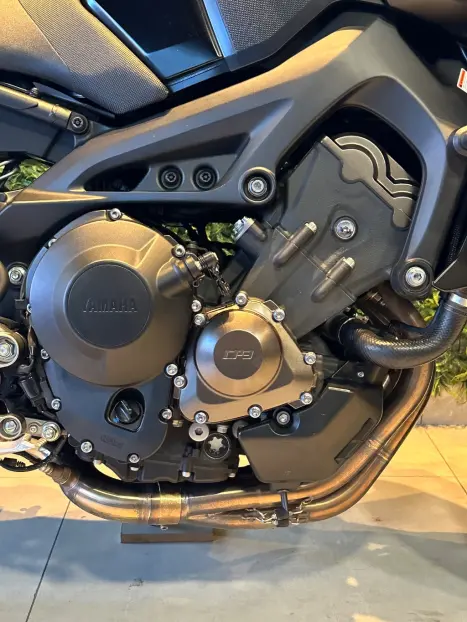 YAMAHA MT-09 850 ABS, Foto 15