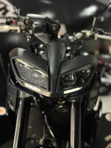 YAMAHA MT-09 850 ABS, Foto 7