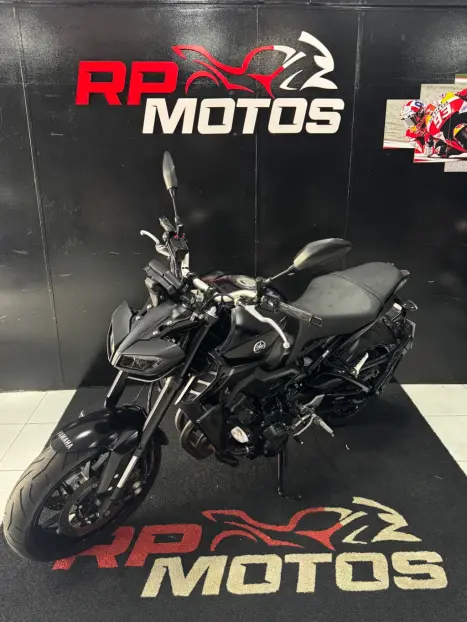 YAMAHA MT-09 850 ABS, Foto 17