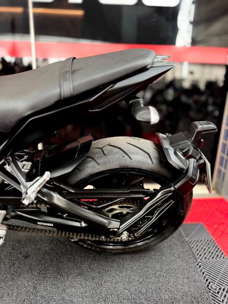 YAMAHA MT-09 850 ABS, Foto 6