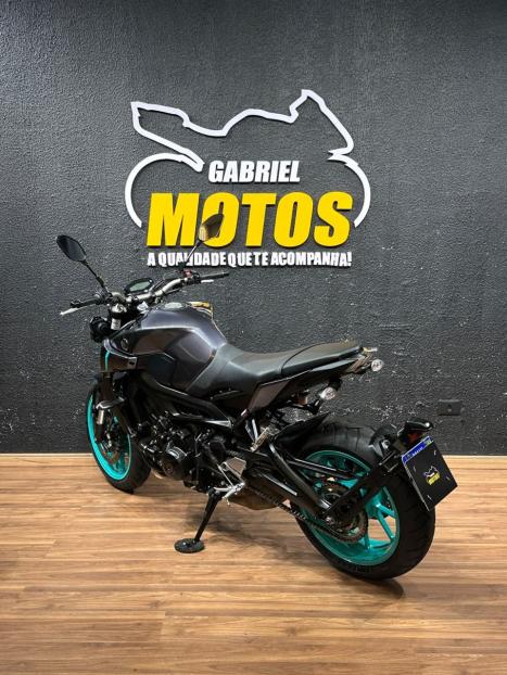 YAMAHA MT-09 850 ABS, Foto 5