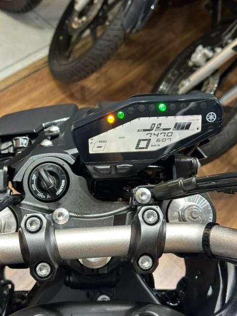 YAMAHA MT-09 850 ABS, Foto 7
