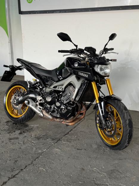 YAMAHA MT-09 Tracer 850 , Foto 2 YAMAHA MT-09 Tracer 850 , Foto 2