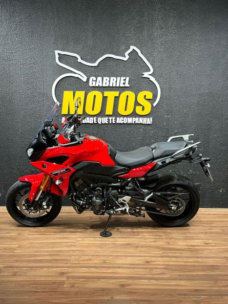 YAMAHA MT-09 Tracer GT 900 , Foto 2