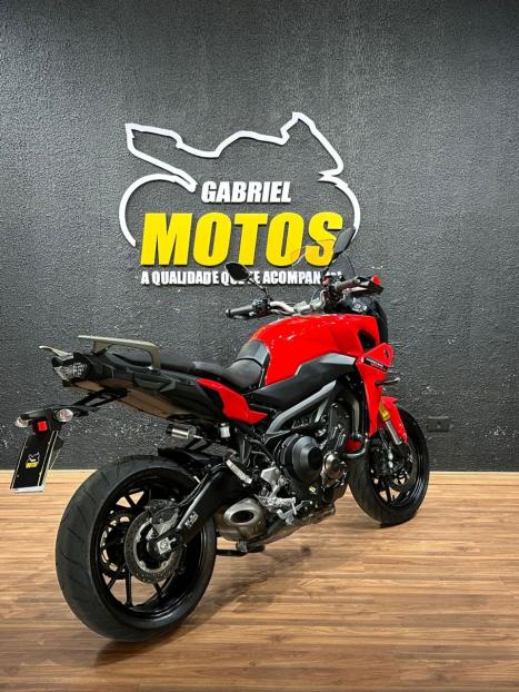 YAMAHA MT-09 Tracer GT 900 , Foto 5