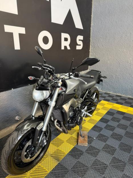 YAMAHA MT-09 Tracer GT 900 , Foto 7