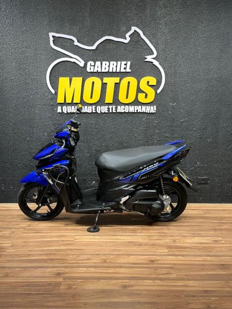 YAMAHA Neo UBS 125 , Foto 2