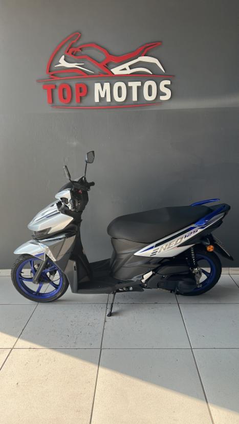 YAMAHA Neo UBS 125 , Foto 3