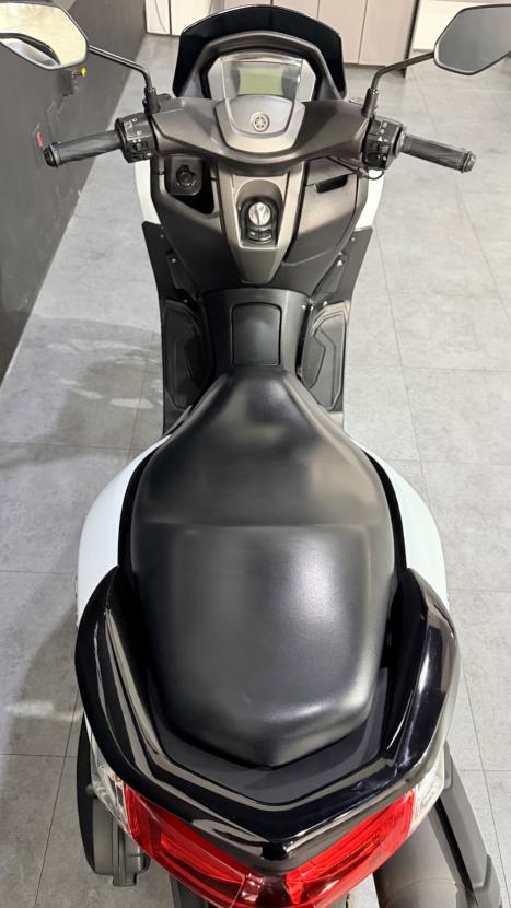 YAMAHA NMax 160 ABS, Foto 6