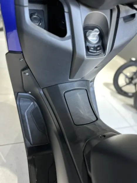 YAMAHA NMax 160 ABS, Foto 9