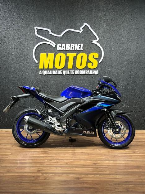 YAMAHA R 15 , Foto 1
