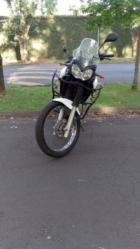 YAMAHA Tener� 250 XTZ, Foto 5