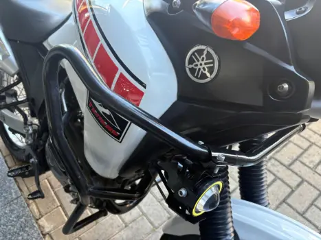 YAMAHA Tener� 250 XTZ, Foto 2