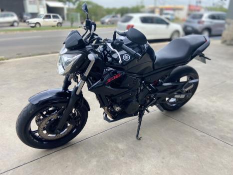 YAMAHA XJ6 600 N, Foto 3