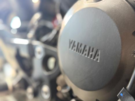 YAMAHA XJ6 600 N, Foto 9