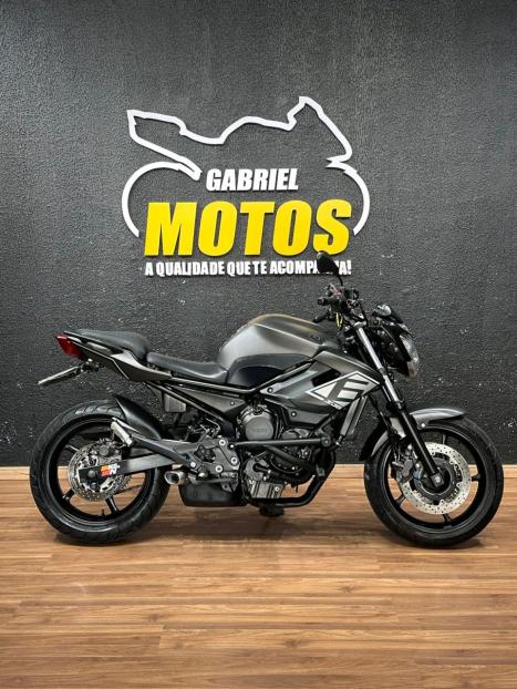 YAMAHA XJ6 600 N, Foto 1