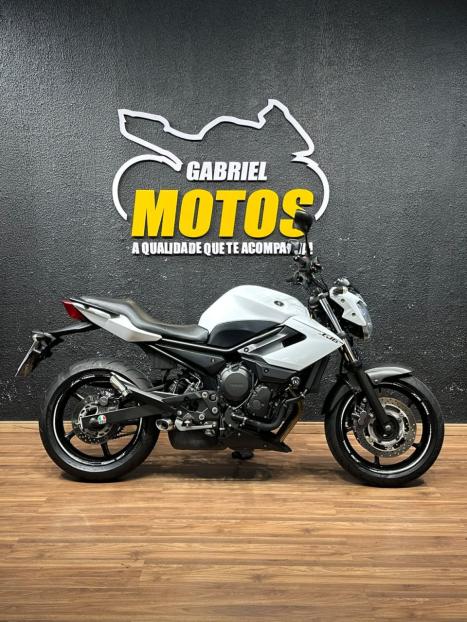 YAMAHA XJ6 600 N, Foto 1