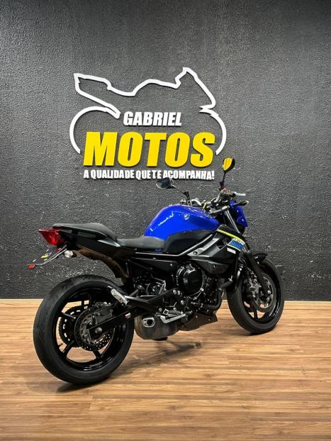 YAMAHA XJ6 600 N, Foto 5