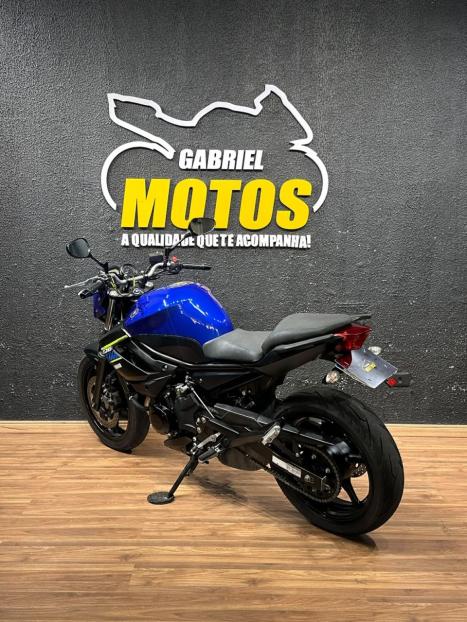 YAMAHA XJ6 600 N, Foto 6