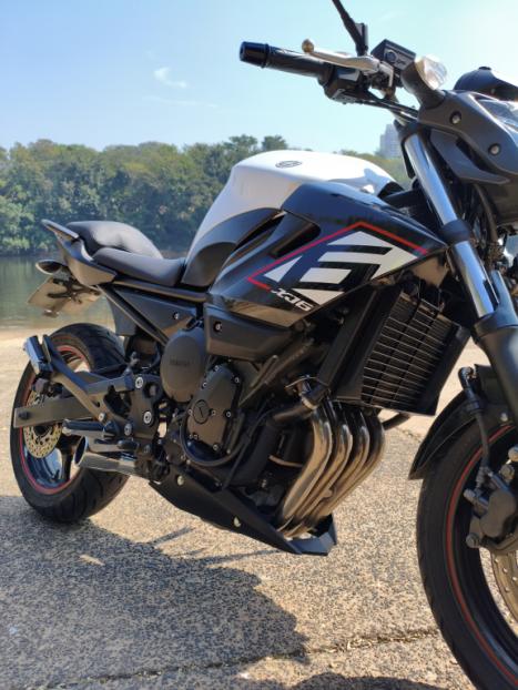 YAMAHA XJ6 600 N, Foto 4