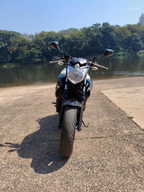 YAMAHA XJ6 600 N, Foto 3