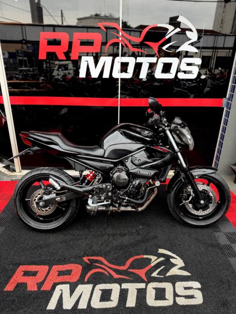 YAMAHA XJ6 600 N, Foto 1
